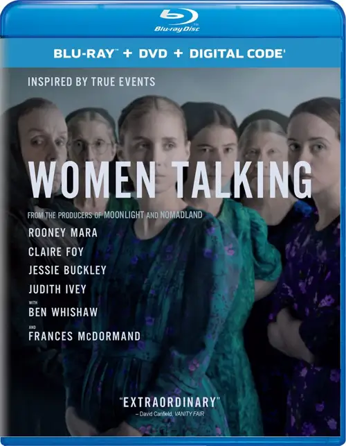 women talking 2022